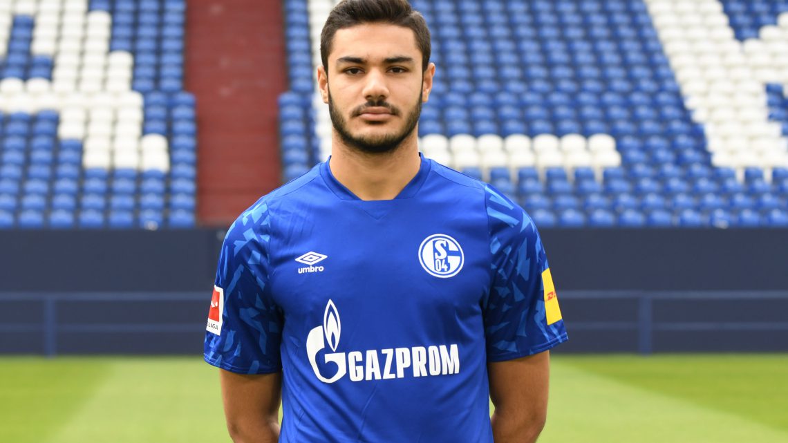 Wegen „Militär-Gruß“: Schalke hat noch Gesprächsbedarf mit Ozan Kabak