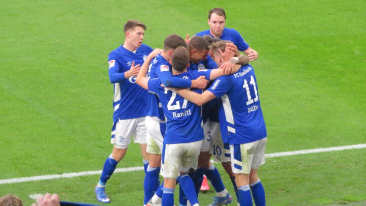 Schalke – Sandhausen 5:2: Der ganz normale Schalker Wahnsinn