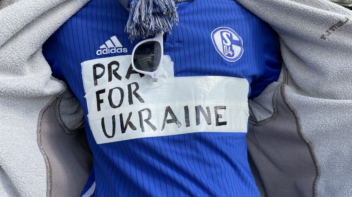 Karlsruhe – Schalke 1:1: Ideenloses Spiel enttäuscht die treuen Schalke-Fans