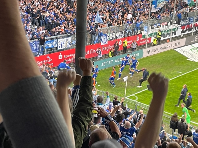 Sandhausen – Schalke 1:2: Königsblauer Wahnsinn in Sandhausen