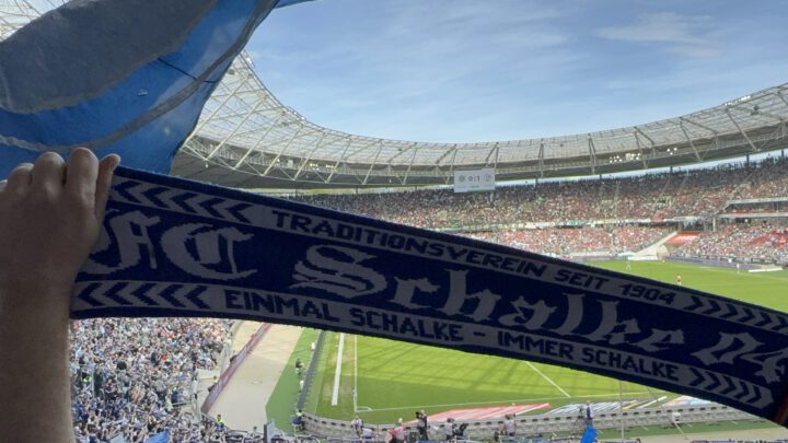 Hannover – Schalke 1:1: Nur ein Eigentor stört die grandiose Auswärtsparty von 16.000 Schalkefans