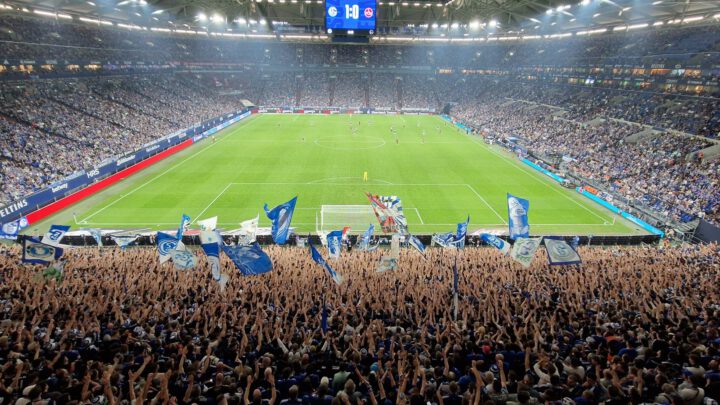 Schalke – Nürnberg 2:0: Ein perfekter königsblauer Fußballtag auf dem Weg zum Klassenerhalt