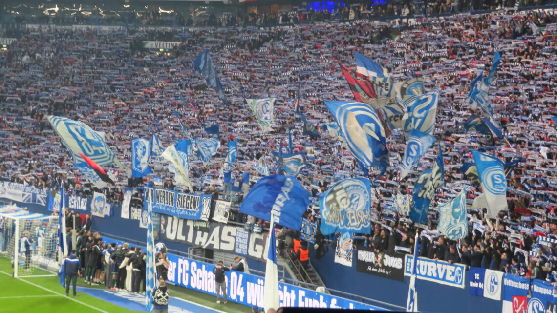 Schalke – Nürnberg 1:0: Vitalie Becker schießt Schalke zur umjubelten Herbstmeisterschaft