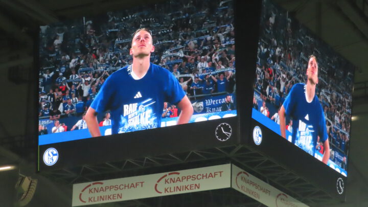 Schalke – Fortuna 1:0: Hallo erste Liga, der S 04 ist wieder daaaa!